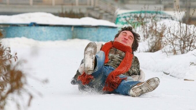 fall as a cause of osteochondrosis of the spine