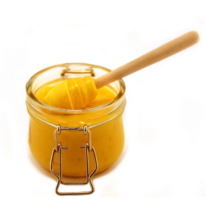 Bee honey for compress against back pain in the lumbar region