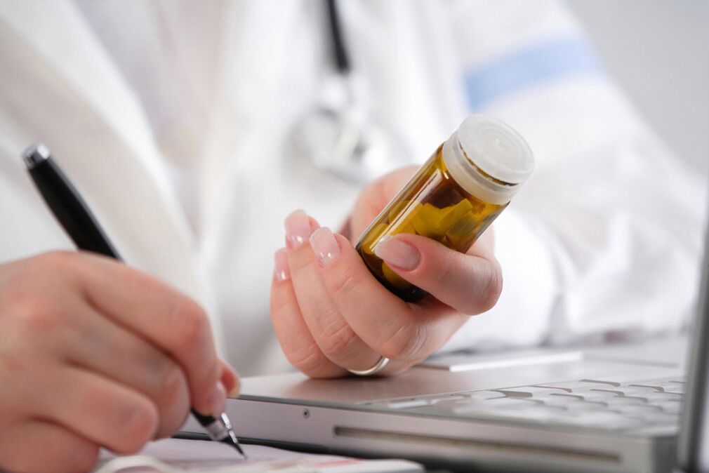 For the treatment of osteochondrosis, taking various medications is indicated